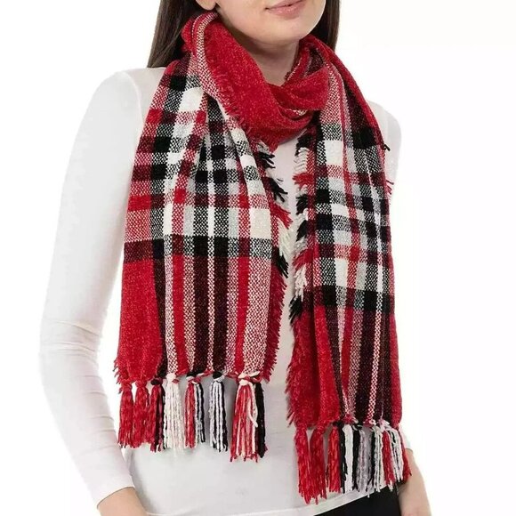 Charter Club Women's Red Chenille Plaid Scarf O/S (MSRP $30) - Picture 2 of 6